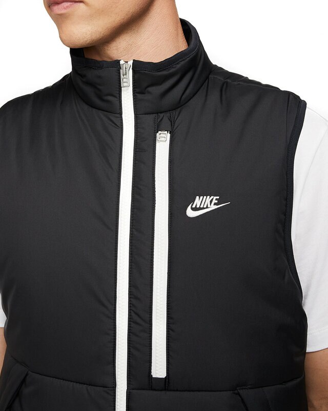 Nike Sportswear Therma-Fit Legacy Hooded Vest | DD6869-010