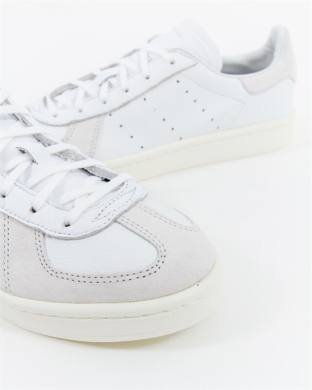 adidas Originals BW Avenue Sneakers In White CQ3152 adidas Originals BW Avenue Sneakers In White CQ3152