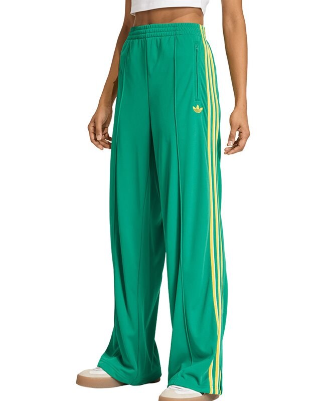 adidas Originals Firebird Loose Track Pants (KD3655)