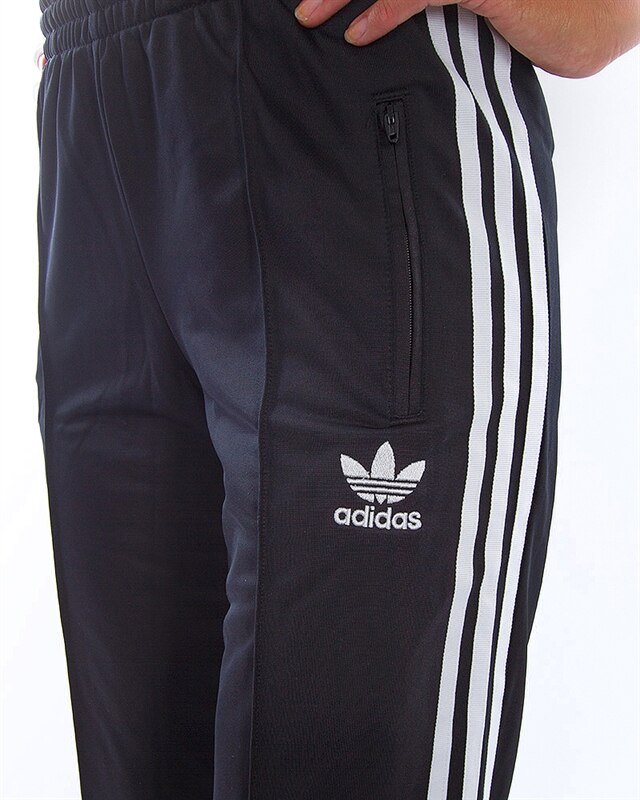 adidas Originals Firebird Track Pant | ED7508 | Black | Kläder | Footish adidas Originals Firebird Track Pant | ED7508 | Black | Kläder | Footish