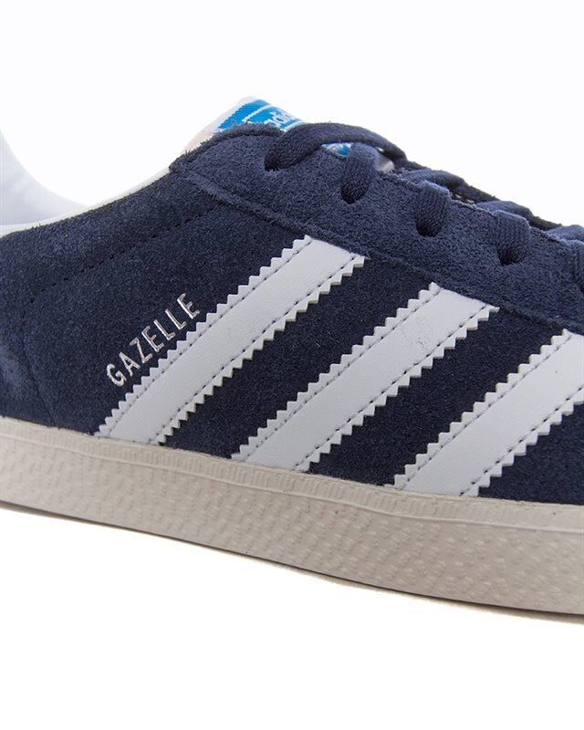 adidas gazelle silver green womens adidas Gazelle Golf Shoe, Preloved Violet/Ftwr White/Aurora Plum, Size: 5