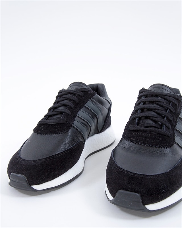 bd7798 adidas