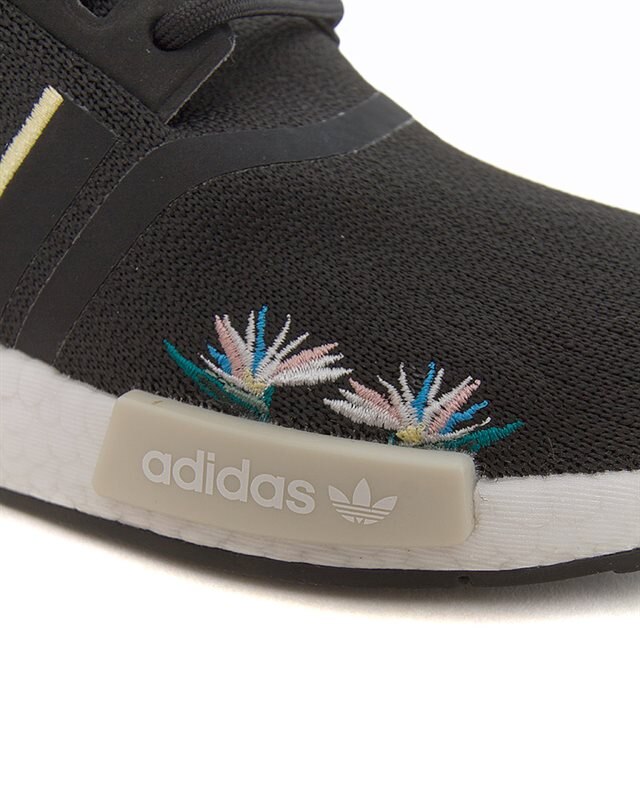 adidas gazelle silver green womens ADIDAS Women's NMD R1 (Vapour Green/Ice Mint)(BD8011) – Trilogy Merch PH main image 1