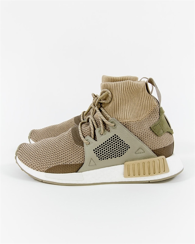 Triple White Adidas Nmd Xr1 Size 9 Mens BY9922 for sal.