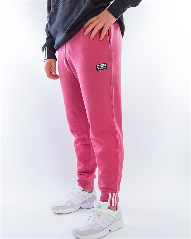 senaste designen var man kan köpa ganska billigt adidas Originals R.Y.V Sweatpants | EJ7415 | Red | Kläder | Footish senaste designen var man kan köpa ganska billigt adidas Originals R.Y.V Sweatpants | EJ7415 | Red | Kläder | Footish