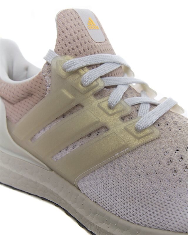adidas gazelle silver green womens adidas Women's Ultraboost Light Road-Running Shoes White 8