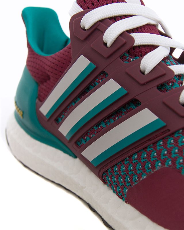 adidas gazelle silver green womens adidas Ultraboost Cleat 'Solar Red'