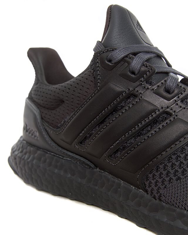 adidas gazelle silver green womens Adidas Ultraboost 20 Triple Black