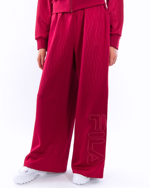 fila red pants