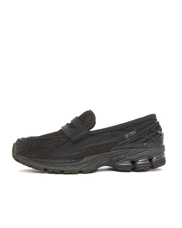 Footish New Balance 1906 Loafer | U1906LAI | Black | Sneakers | Shoes | Footish