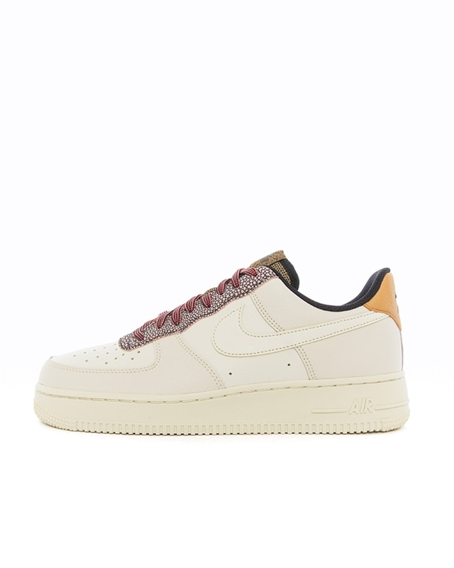 air force 1 lv8 sneaker