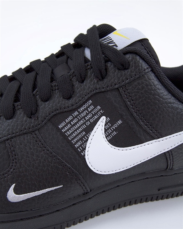 nike air force 1 07 lv 8 utility