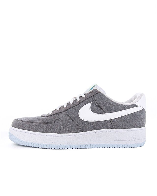 Nike Air Force 1 07 LX | CN0866-002 | Grå | Sneakers | Skor | Footish