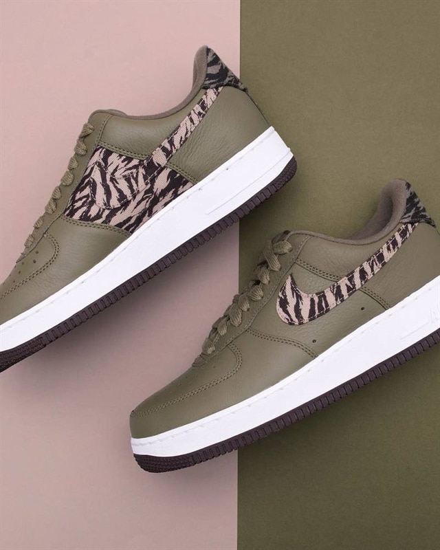 Aq4131 200 Nike Air Force 1 Aop Prm Medium Olive Khaki Aq4131 200 Nike Air Force 1 Aop Prm Medium Olive Khaki