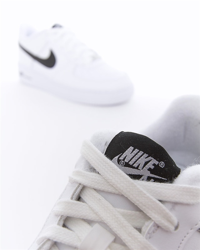 ct7724 100 nike