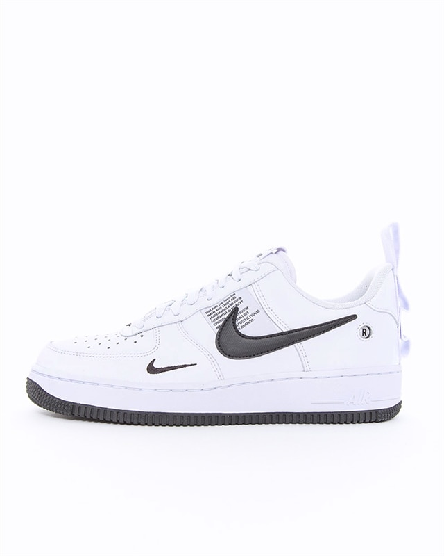 nike air force 1 lv8 ul white