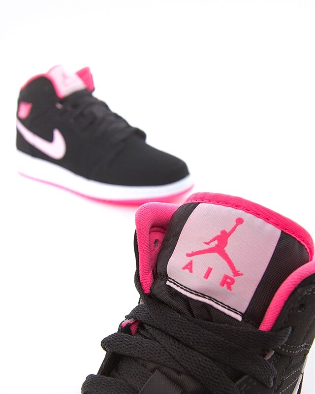 Air Jordan 1 Mid (DQ8426-701, gul ockra/vit/gul ockra/svart), Gul  ockra/vit/gul ockra/svart, 44 EU : Amazon.se: Mode