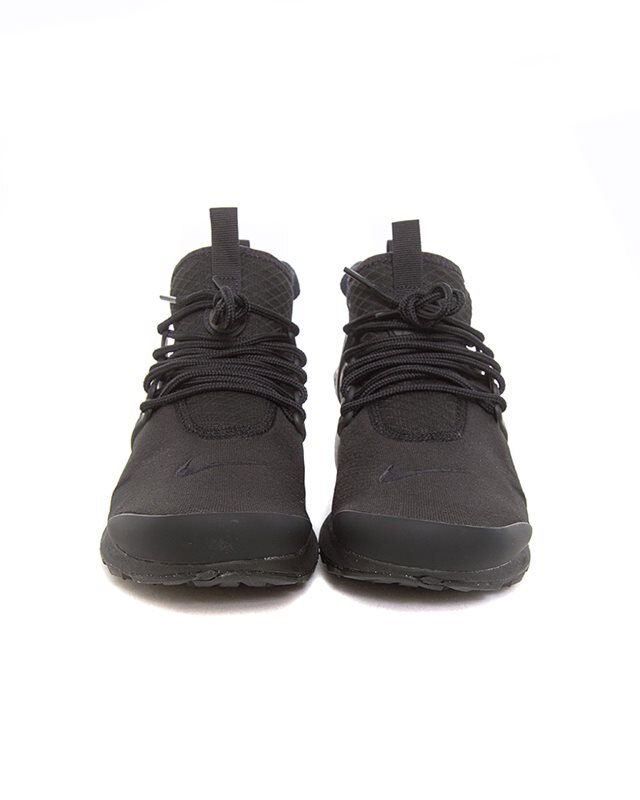 air presto mid utility triple black