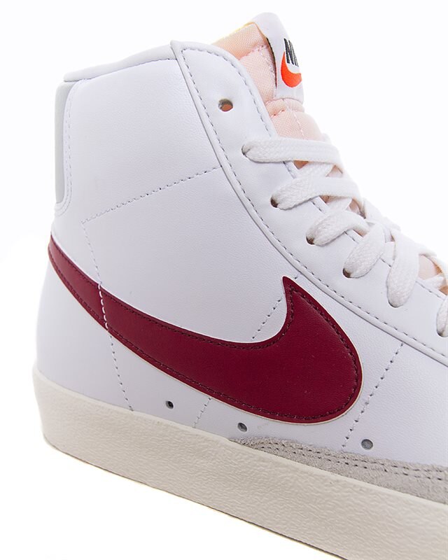 Nike Blazer Mid 77 Vintage | BQ6806-120 | White | Sneakers | Shoes | Footish