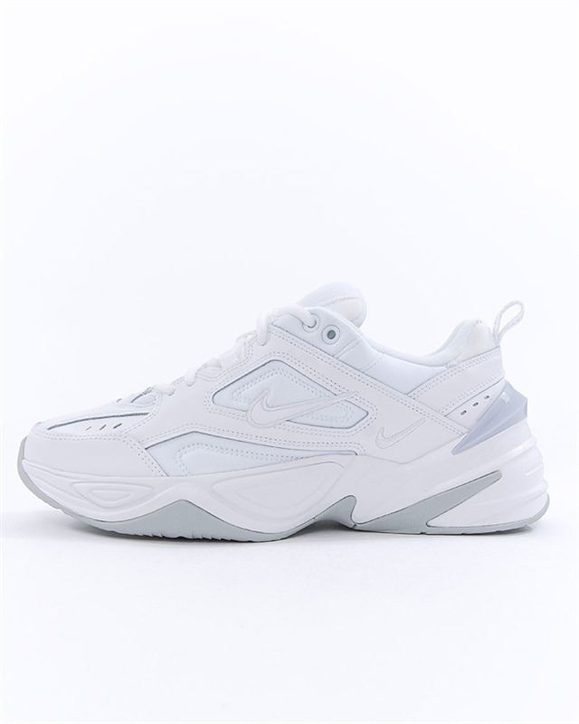 nike tekno sneakers