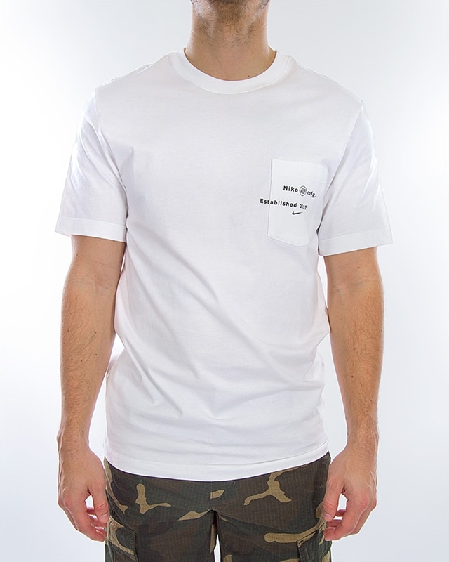 nike sb pocket tee