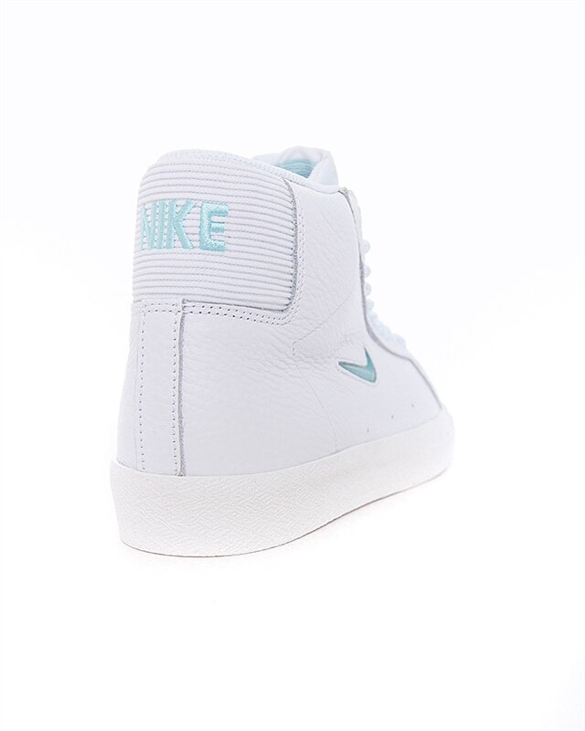 Nike Sb Zoom Blazer Mid Premium Cu52 100 White Sneakers Shoes Footish Nike Sb Zoom Blazer Mid Premium Cu52 100 White Sneakers Shoes Footish