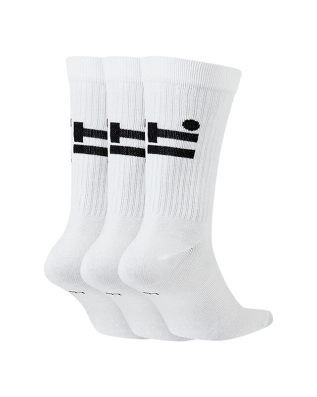 nike essential crew socks
