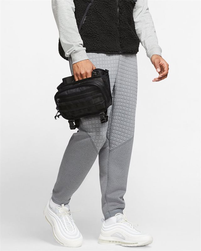 Nike small items hot sale