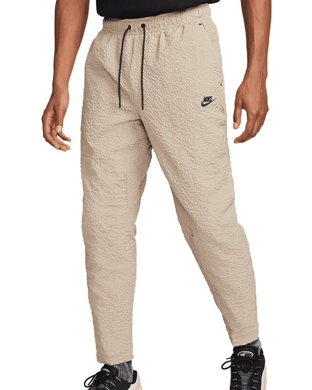 Nike Sportswear Tech Essentials Woven | DQ4324-247 Brown | Clothes |
