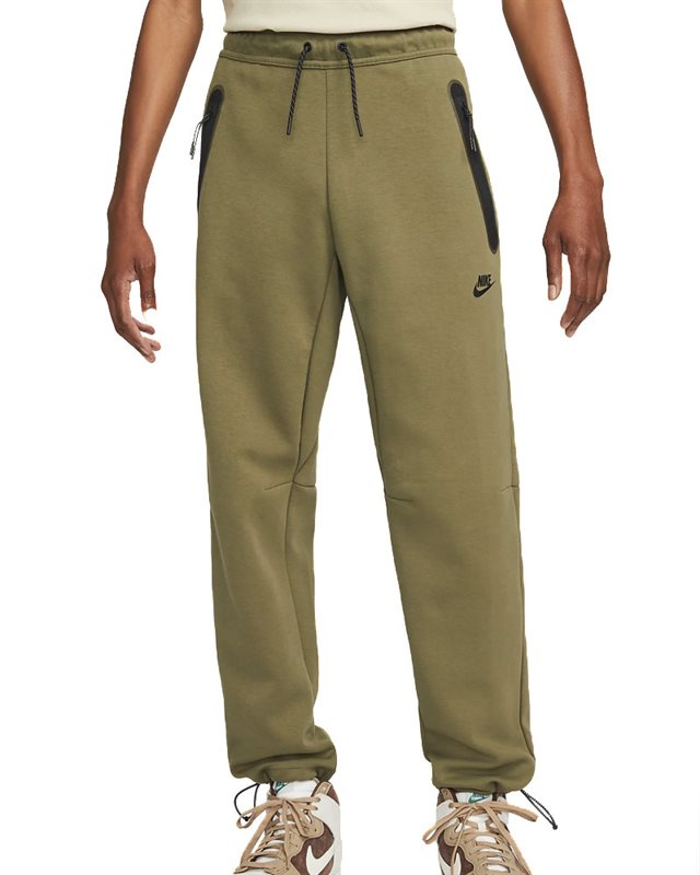Nike Sportswear Tech Fleece (DQ4312-222)