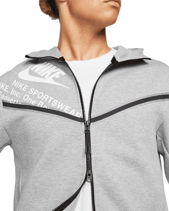 Nike Sportswear Tech Fleece Graphic Full Zip Hoodie | DM6474