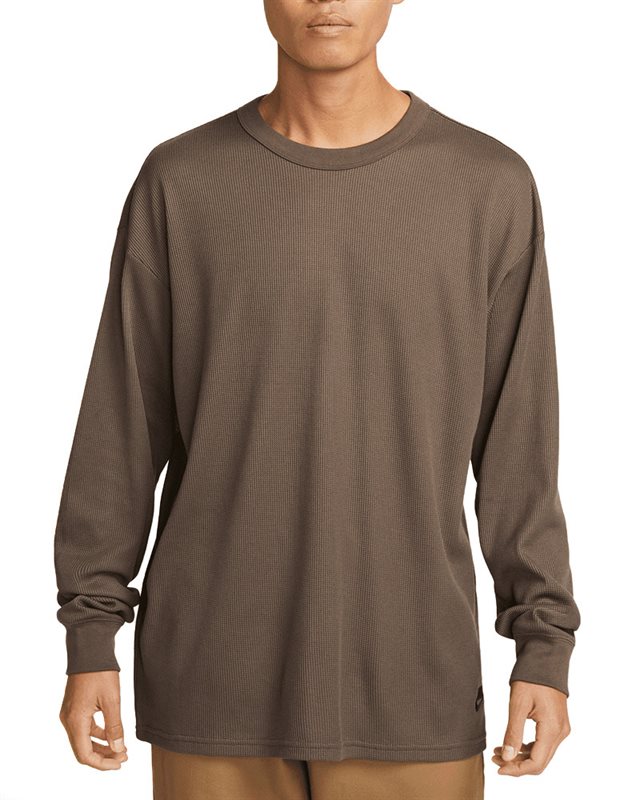 Nike Sportswear Utility Long-Sleeve T-Shirt (FD4337-004)