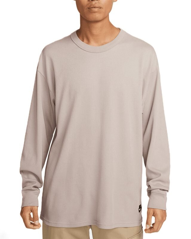 Nike Sportswear Utility Long-Sleeve T-Shirt (FD4337-272)