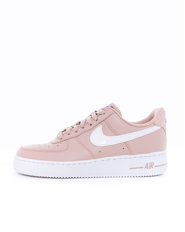 Nike Wmns Air Force 1 07 SE (CI3446-200)