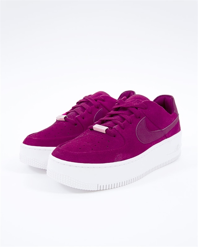 nike air force 1 sage low sneakers in berry