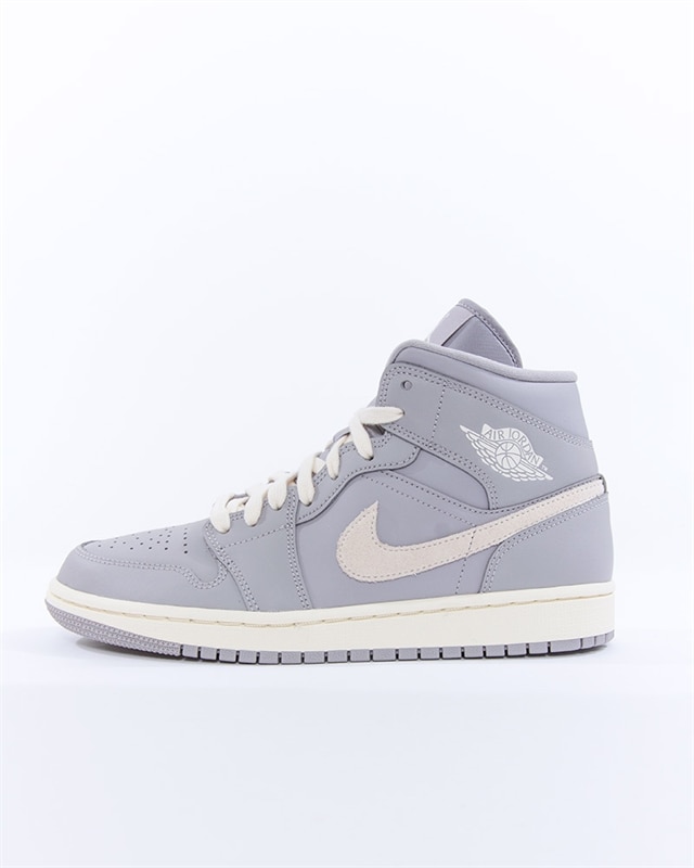 Nike Wmns Air Jordan 1 Mid (CD7240-002)