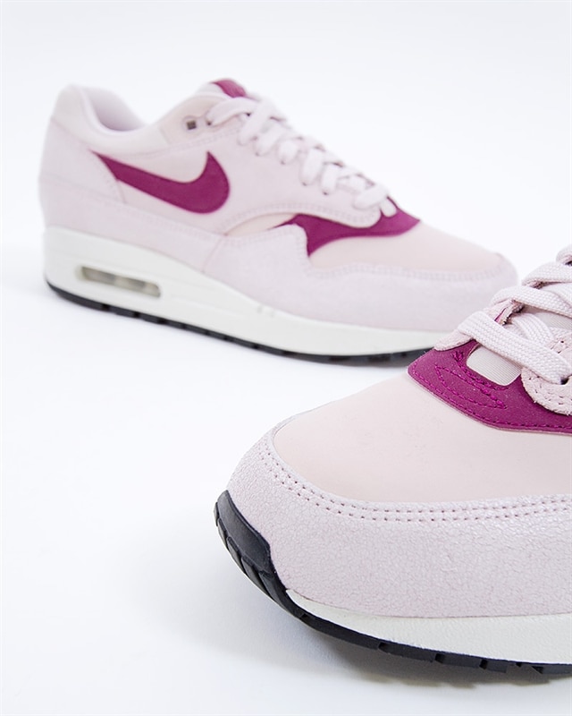 Nike Air Max 1 PRM WMNS (Barely Rose) 454746 604 Size 10 and up Nike Air Max 1 PRM WMNS (Barely Rose) 454746 604 Size 10 and up