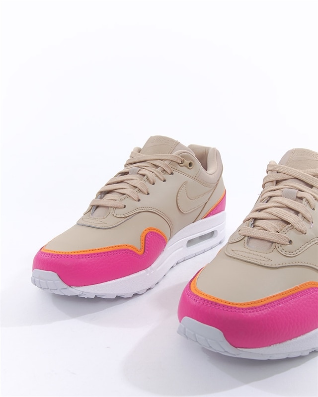 Nike air max 1 2025 se overbranded