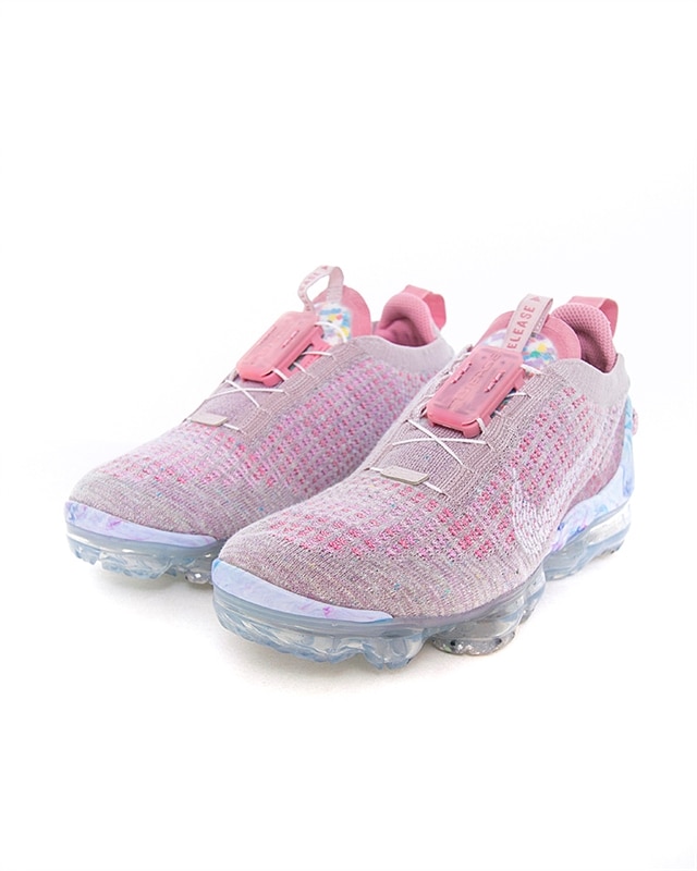 nike air vapormax 2020 flyknit women's pink