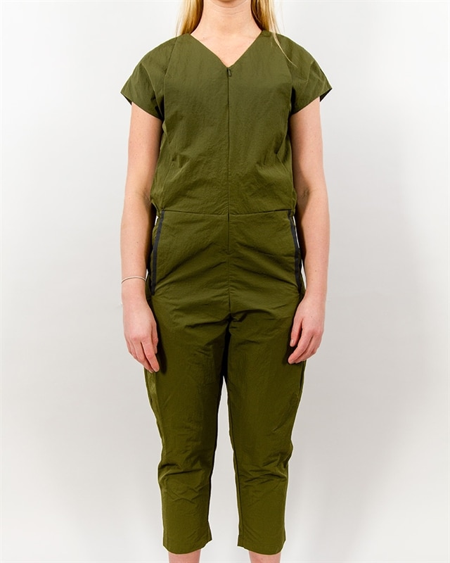 nike-wmns-bonded-jumpsuit-835551-331-1