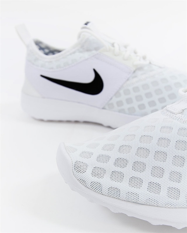 Nike wmns juvenate se sales