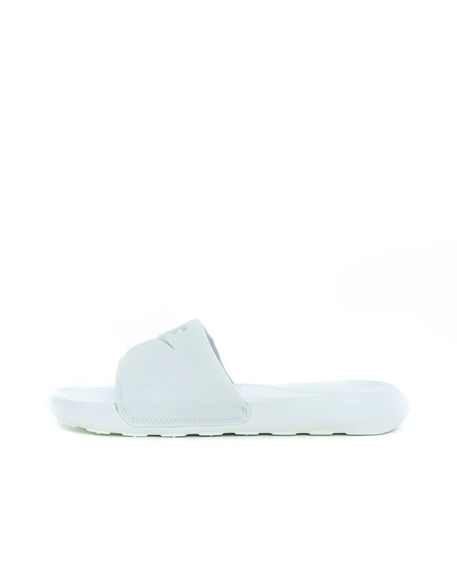 Nike Wmns Victori One (CN9677-300)