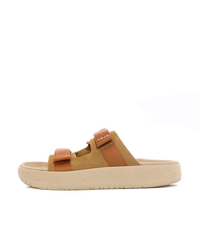 Veja Arpoador Suede (AP3221033A)