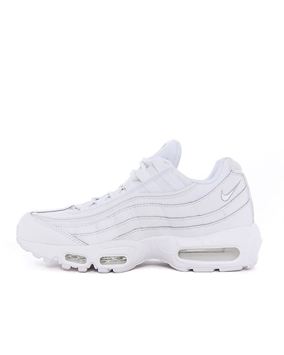 nike essential 95