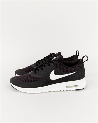 nike thea svart nike thea svart
