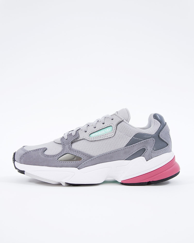 adidas Originals Falcon W | D96698 | Gray | Sneakers | Skor | Footish