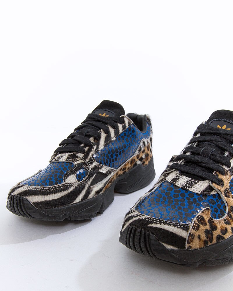 F37016 adidas Originals Falcon W | F37016 | Vit | Sneakers | Skor | Footish