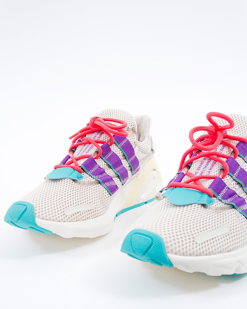 adidas ozweego cloud white