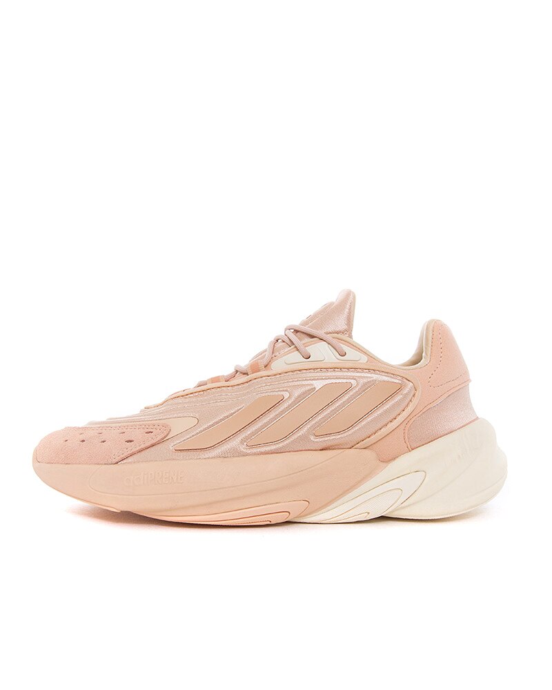 アディダス Wmns Ozelia - Gv7689 - Sneakersnstuff | スニーカー通販 \u0026 スニーカーコミュニティ