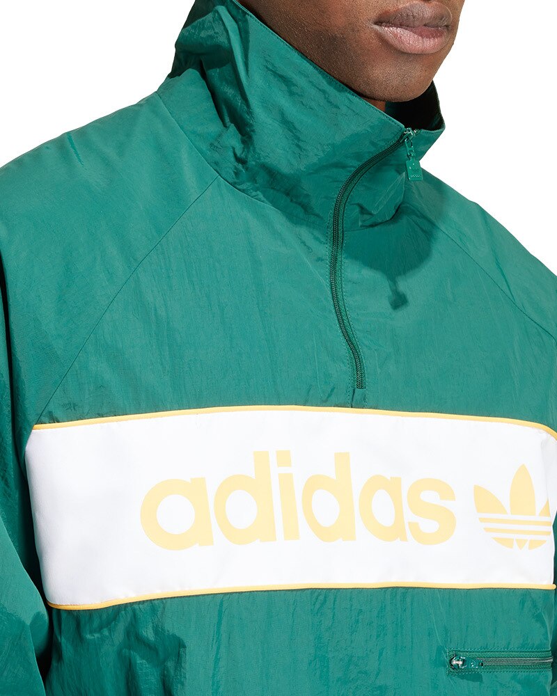 adidas Originals Windbreaker | IS3318 | Grön | Kläder | Footish